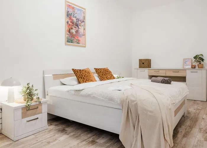 Designer Boutique 2r Walk To Opera House & Basilica Appartement